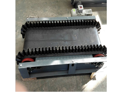 小型定量皮帶給料機(jī)