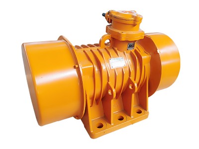 礦用防爆振動電機(jī)之YBZD系列隔爆型三相異步振動電機(jī)